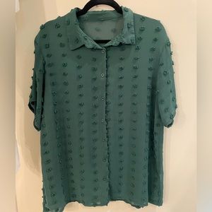Women’s Colored Button Up Polka Dot Blouse Size XL